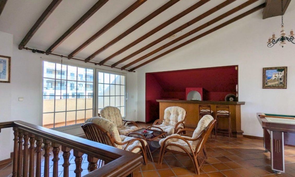 Wiederverkauf - Villa -
Mil Palmeras - Costa Blanca