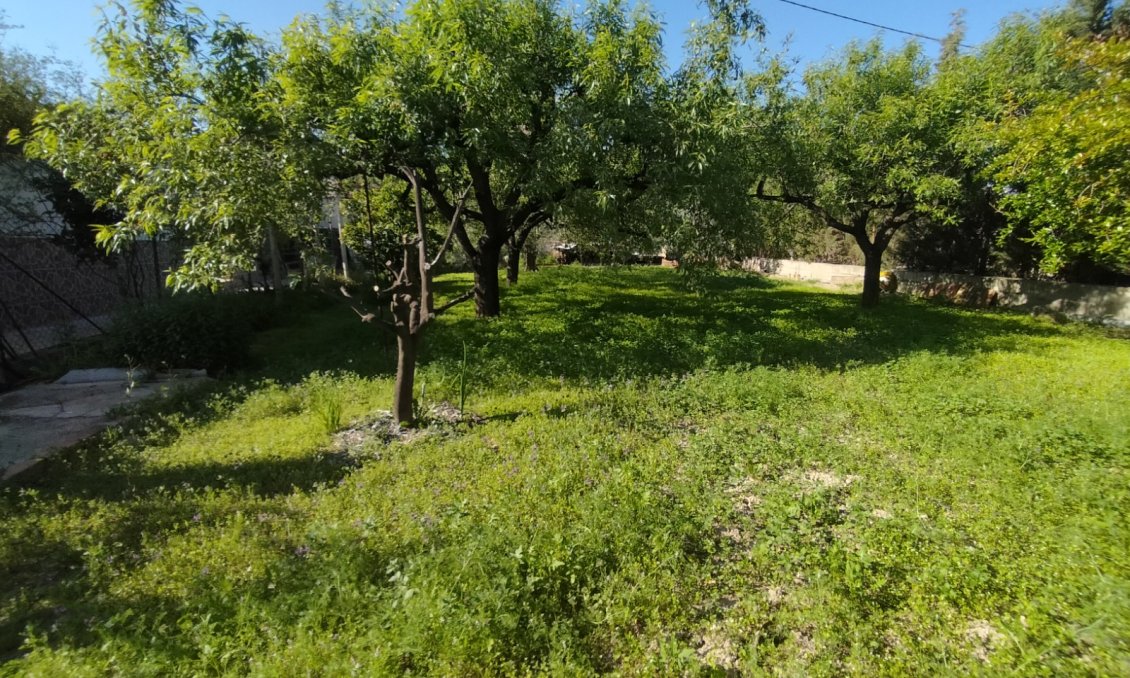 Segunda mano - Villa -
Elda - Inland
