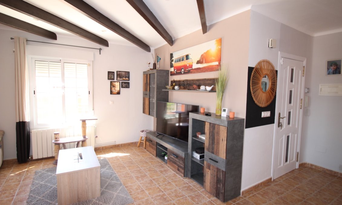 Segunda mano - Villa -
Fortuna - Inland