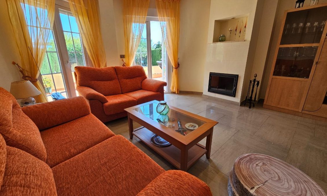 Használt Ingatlanok - Villa -
Playa Honda - Costa Calida