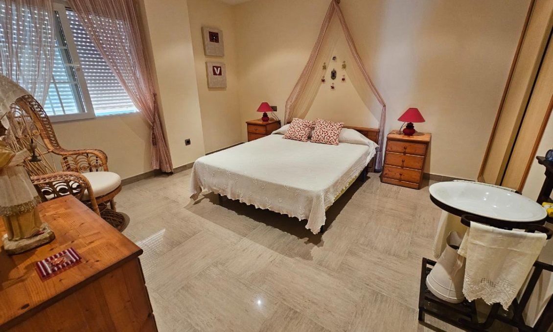 Használt Ingatlanok - Villa -
Playa Honda - Costa Calida