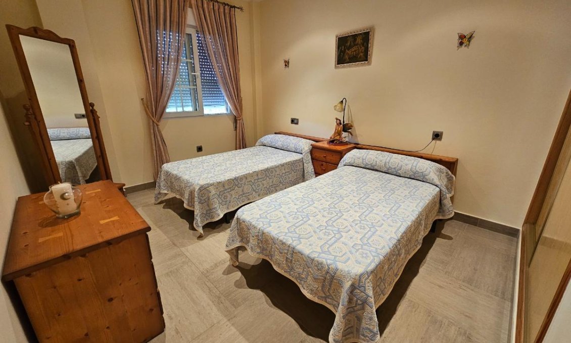 Használt Ingatlanok - Villa -
Playa Honda - Costa Calida