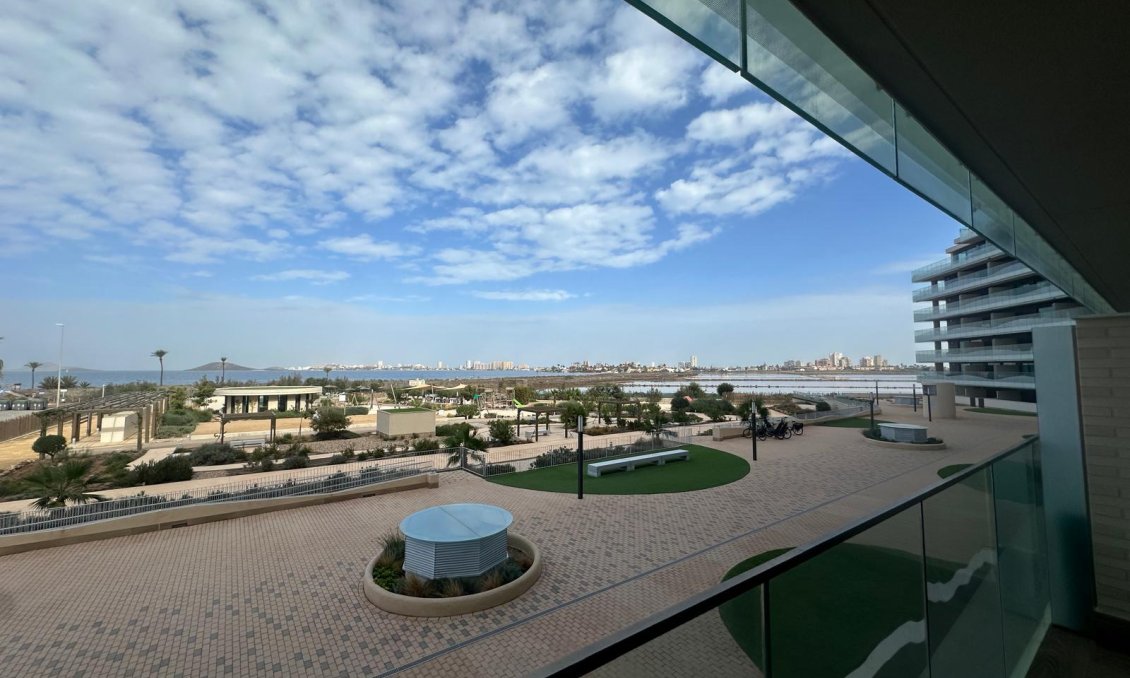 Segunda mano - Apartamento -
Playa Honda - Costa Calida