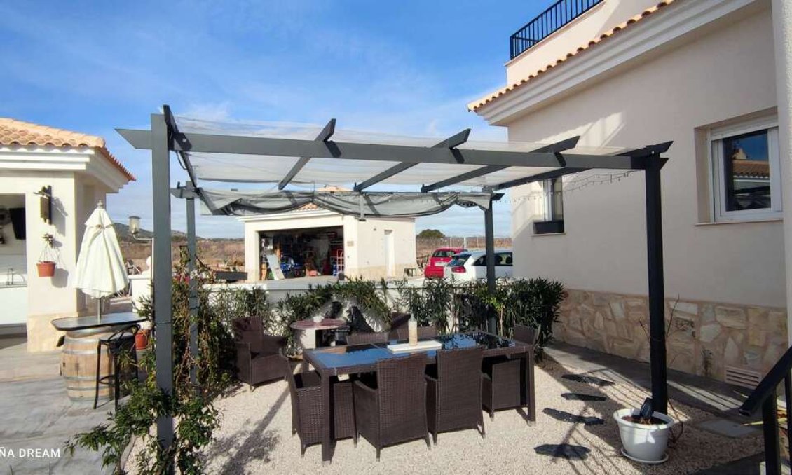 Wiederverkauf - Villa -
Pinoso - Inland