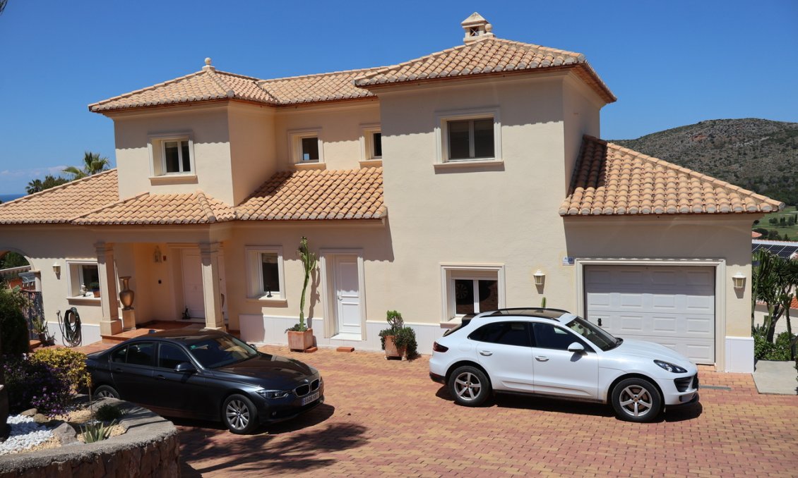 Segunda mano - Villa -
Pedreguer - Inland