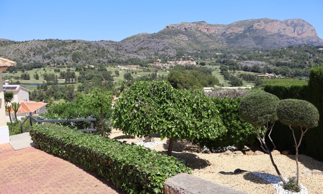 Segunda mano - Villa -
Pedreguer - Inland