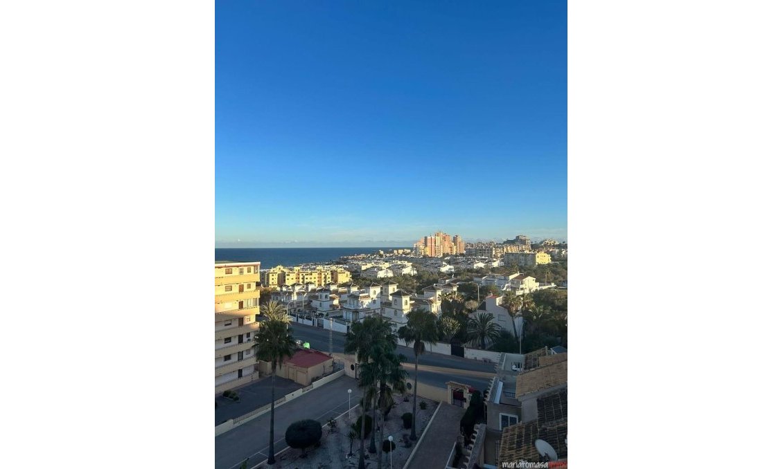 Revente - Attique -
Torrevieja - Torreblanca