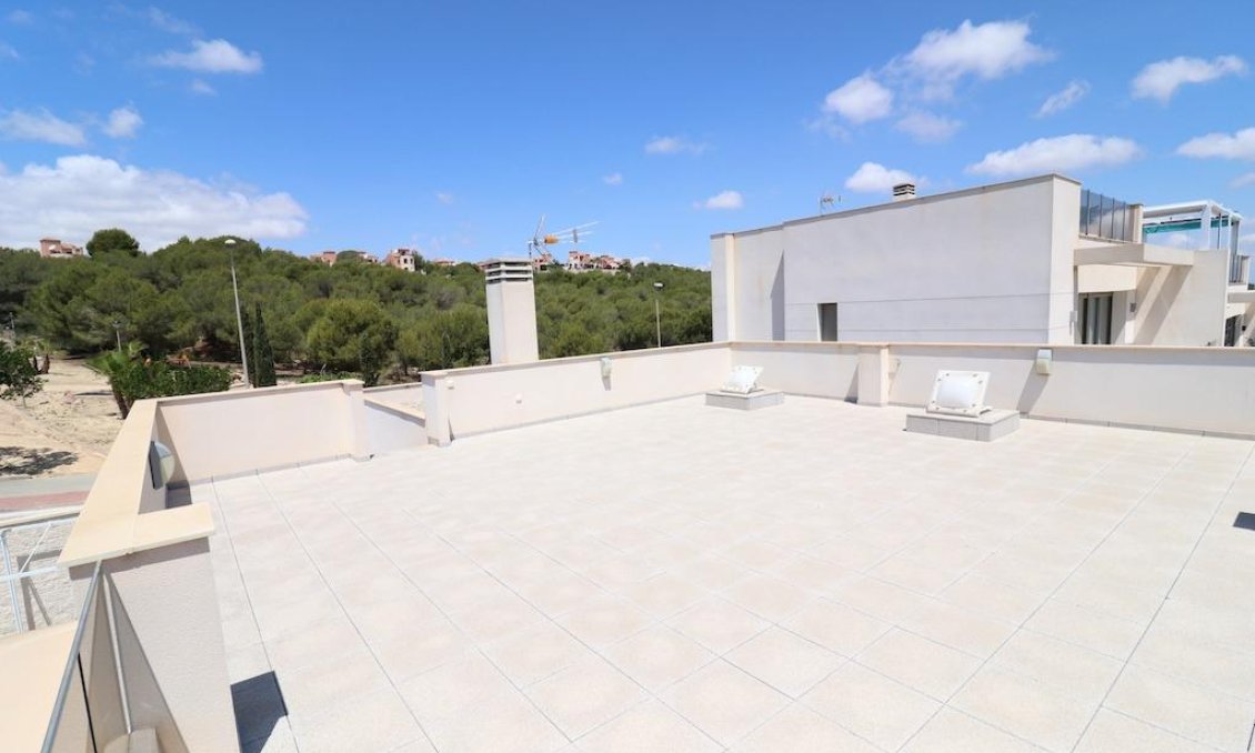 Segunda mano - Villa -
San Miguel de Salinas - Inland