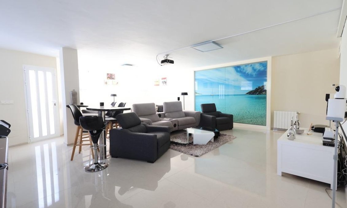 Segunda mano - Villa -
Ciudad Quesada - Costa Blanca