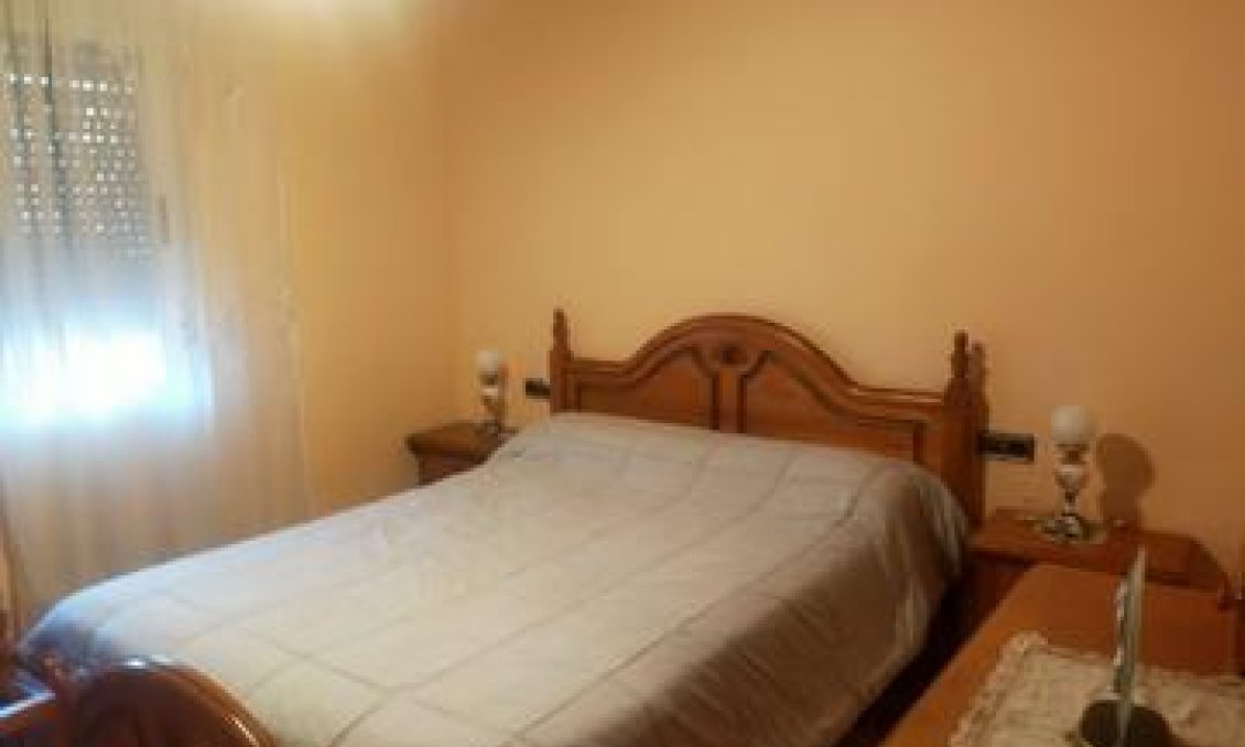 Segunda mano - Villa -
Elche - Costa Blanca