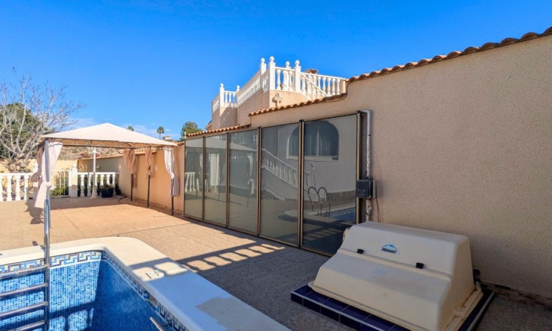 Segunda mano - Villa -
Ciudad Quesada - Costa Blanca
