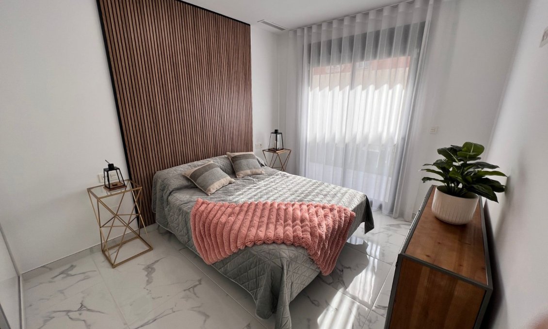 Segunda mano - Villa -
Los Montesinos - Costa Blanca