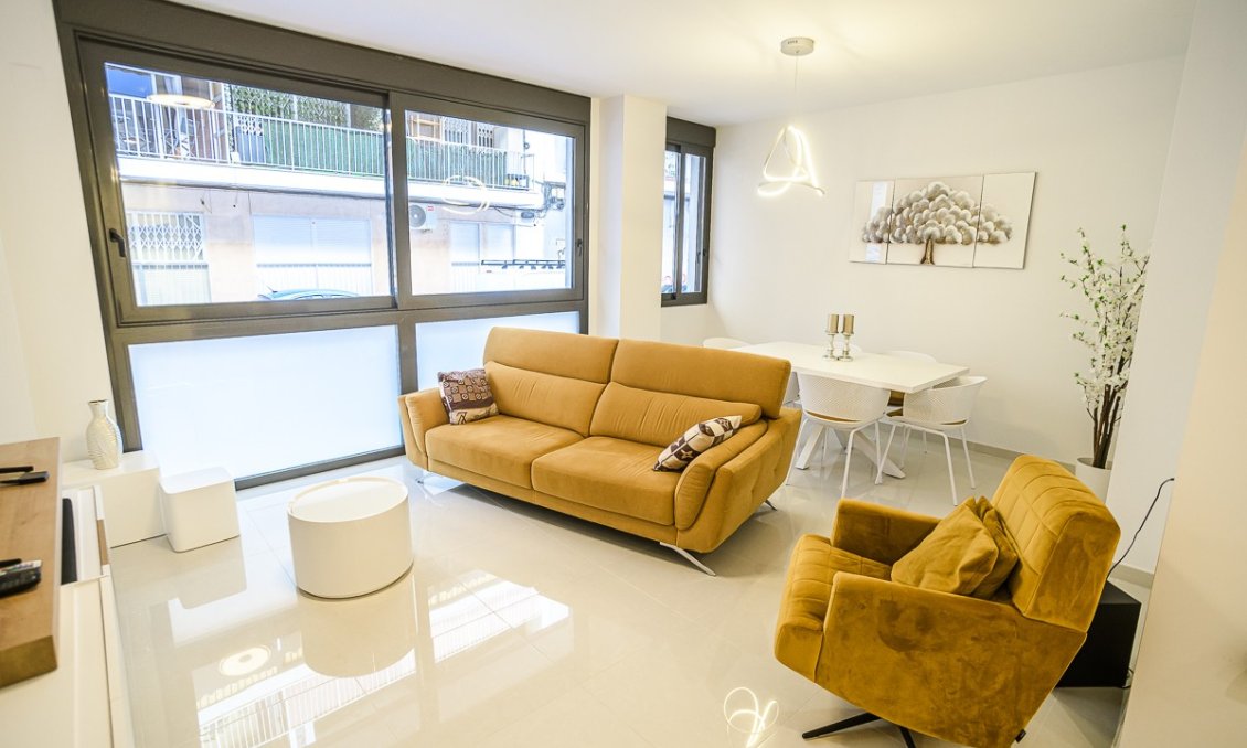 Használt Ingatlanok - Apartman -
Torrevieja - Costa Blanca