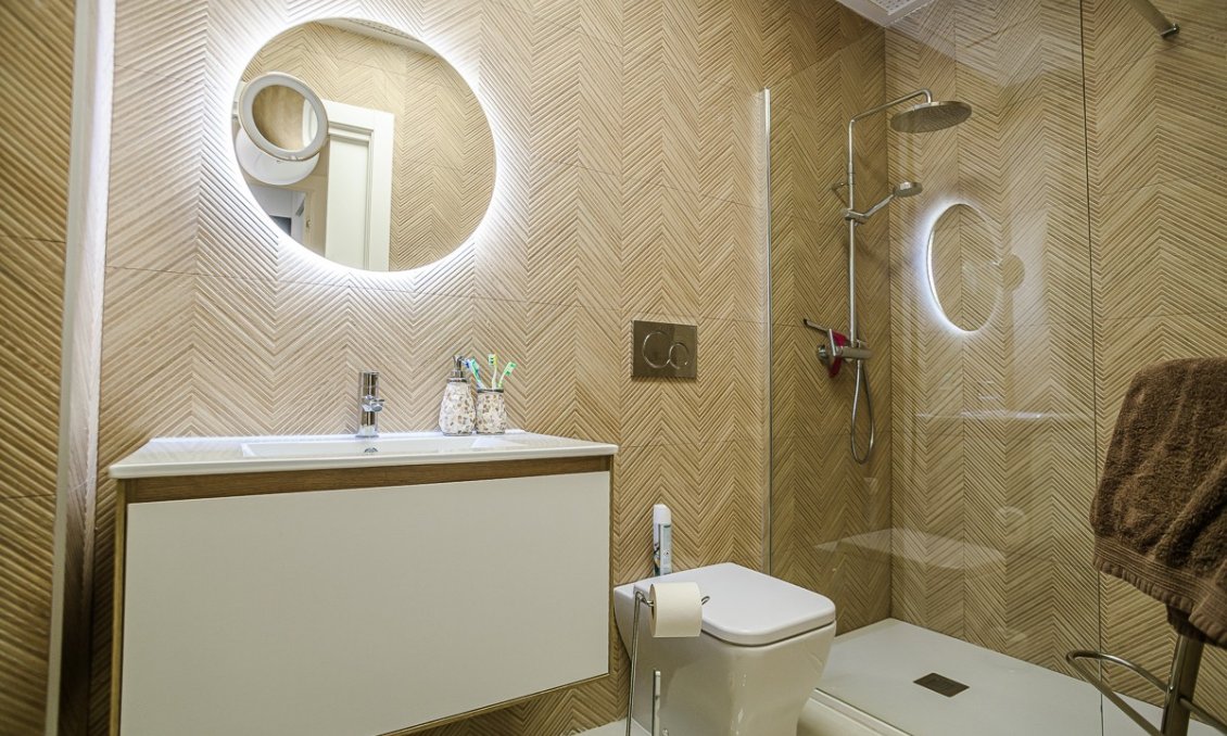 Használt Ingatlanok - Apartman -
Torrevieja - Costa Blanca