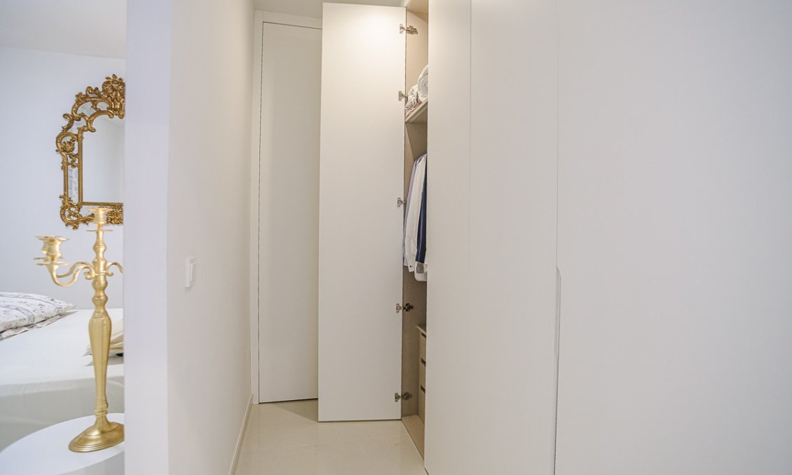 Használt Ingatlanok - Apartman -
Torrevieja - Costa Blanca