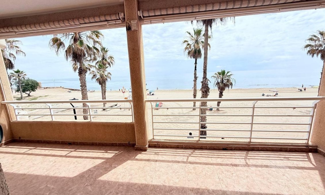 Segunda mano - Apartamento -
Torrevieja - La Mata