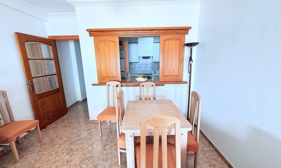 Segunda mano - Apartamento -
Torrevieja - La Mata