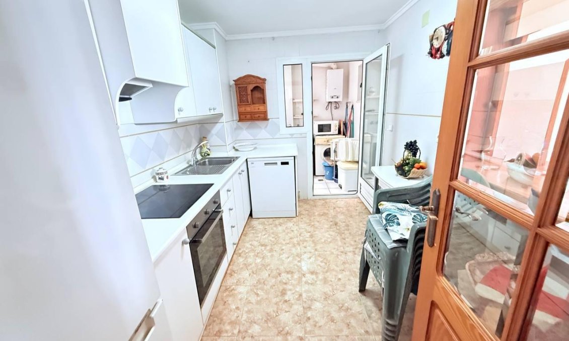 Segunda mano - Apartamento -
Torrevieja - La Mata