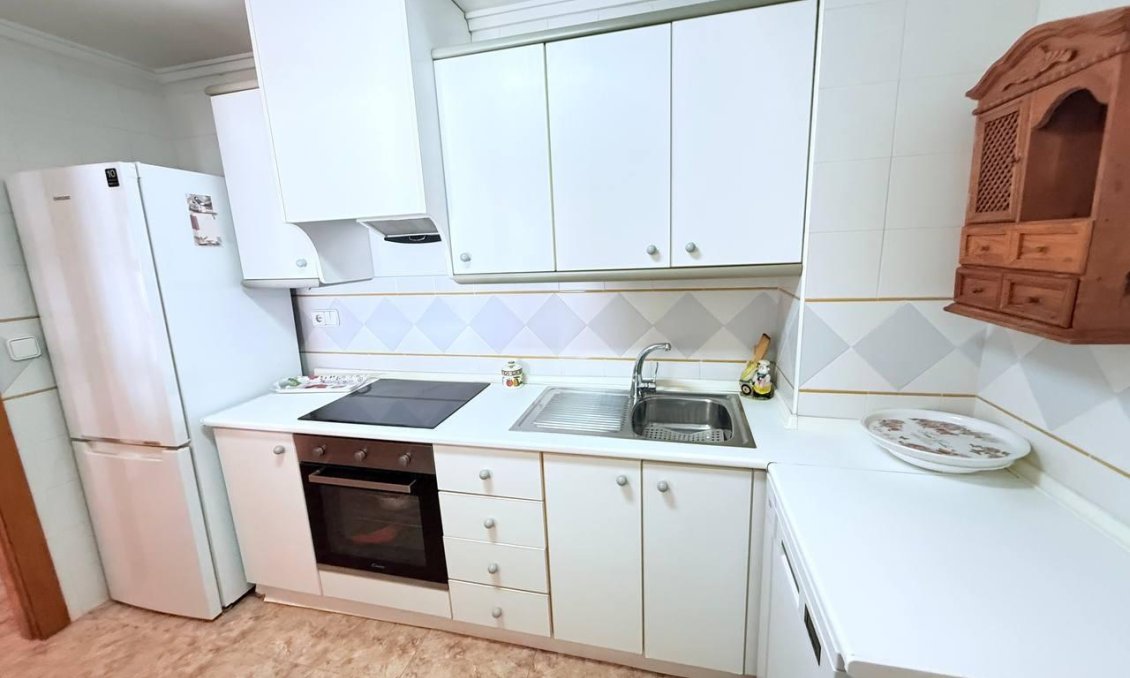 Segunda mano - Apartamento -
Torrevieja - La Mata