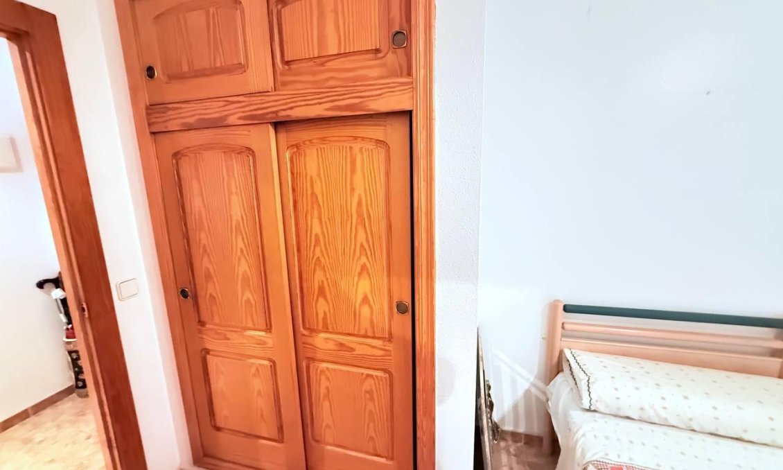Segunda mano - Apartamento -
Torrevieja - La Mata