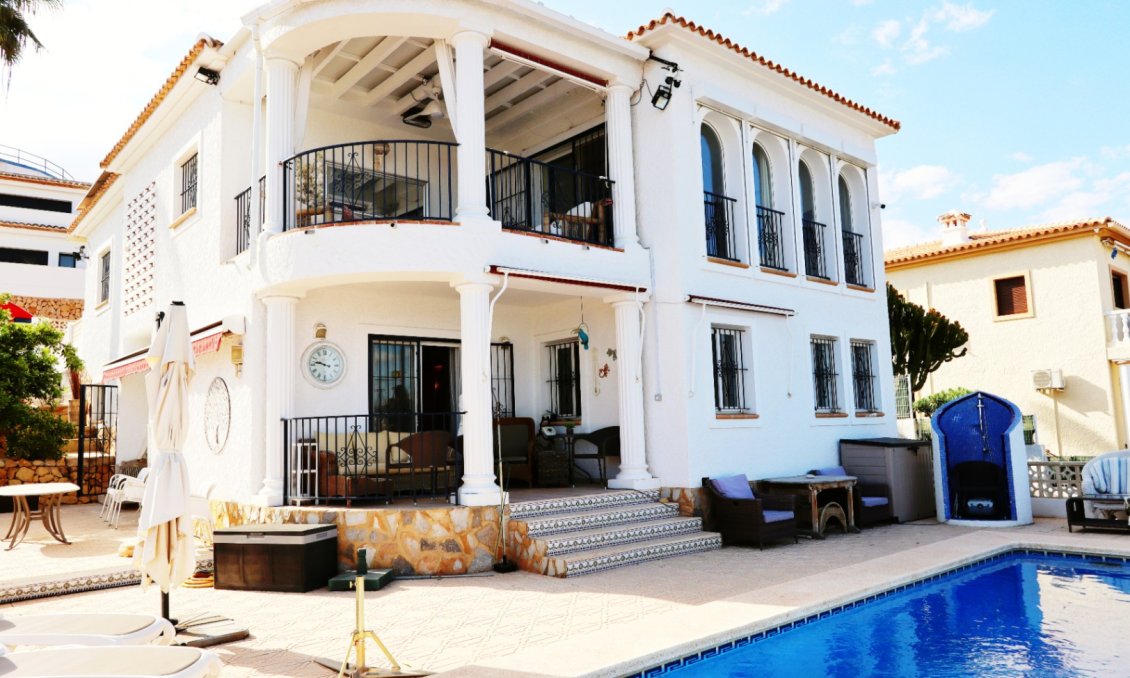 Segunda mano - Villa -
La Nucía - Costa Blanca
