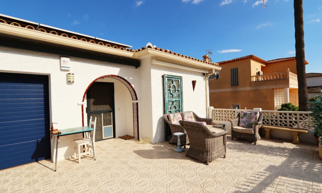 Segunda mano - Villa -
La Nucía - Costa Blanca