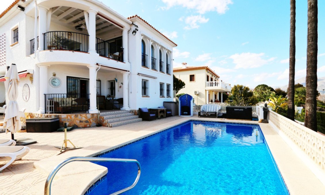 Segunda mano - Villa -
La Nucía - Costa Blanca