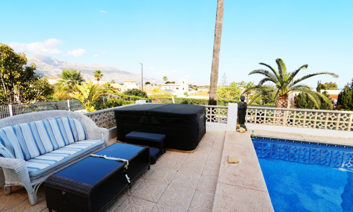 Segunda mano - Villa -
La Nucía - Costa Blanca