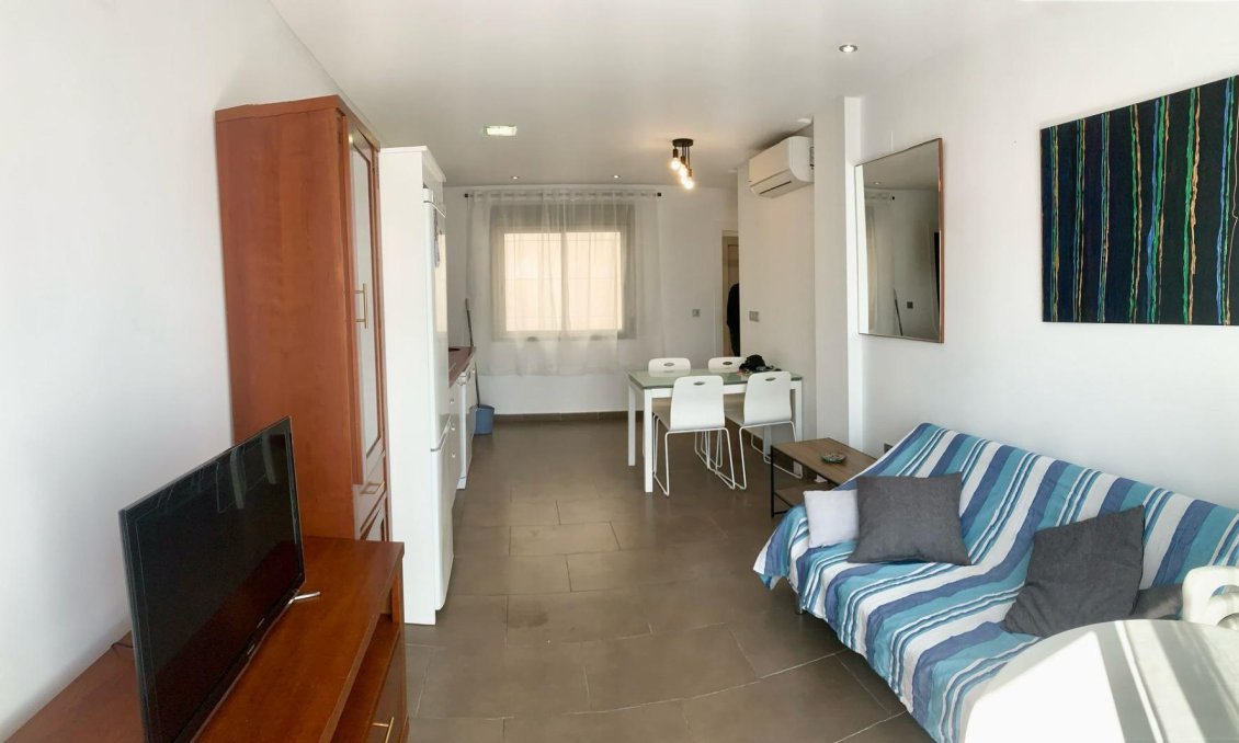 Segunda mano - Apartamento -
Guardamar del Segura - Pueblo