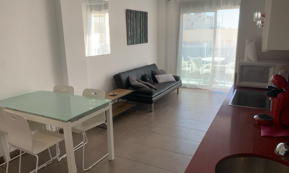Segunda mano - Apartamento -
Guardamar del Segura - Pueblo