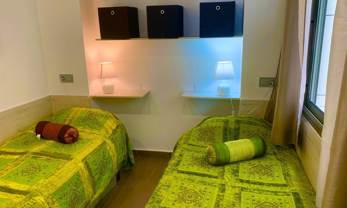 Segunda mano - Apartamento -
Guardamar del Segura - Pueblo