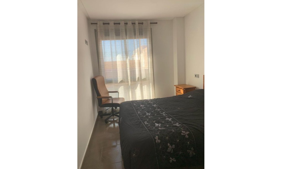 Segunda mano - Apartamento -
Guardamar del Segura - Pueblo
