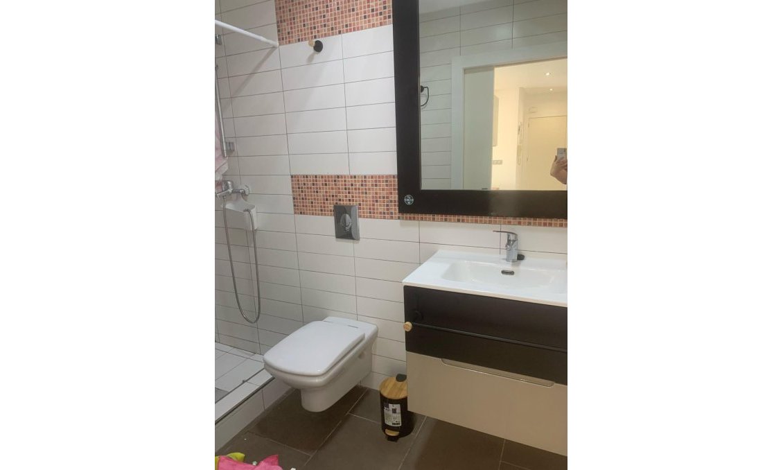 Segunda mano - Apartamento -
Guardamar del Segura - Pueblo