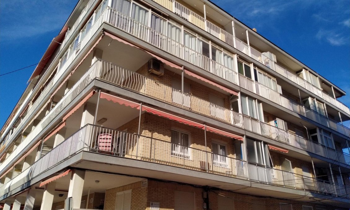 Segunda mano - Apartamento -
Torrevieja - Playa De Los Naufragos