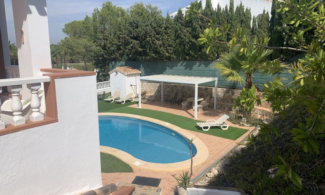 Segunda mano - Villa -
Villamartin - Costa Blanca