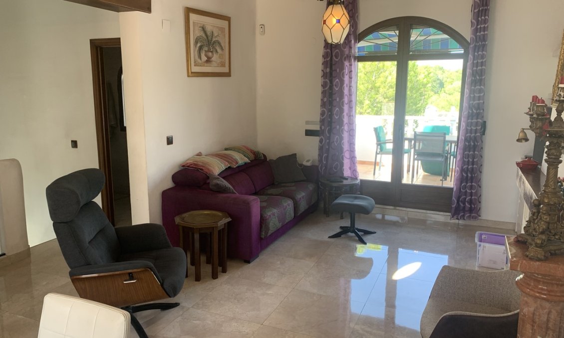 Segunda mano - Villa -
Villamartin - Costa Blanca