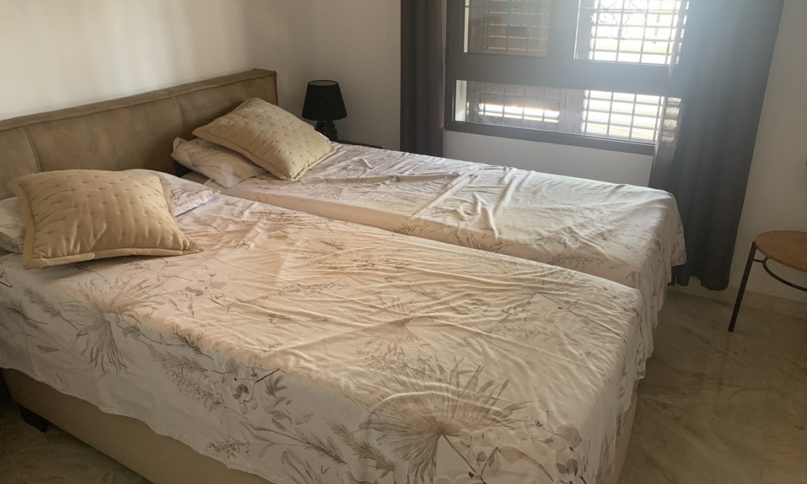 Segunda mano - Villa -
Villamartin - Costa Blanca