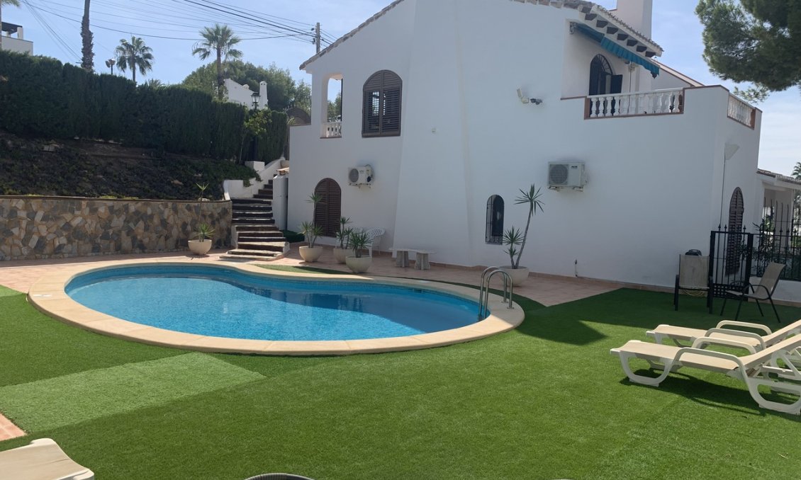 Segunda mano - Villa -
Villamartin - Costa Blanca