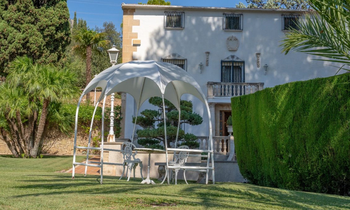 Segunda mano - Villa -
Alcoy - Inland