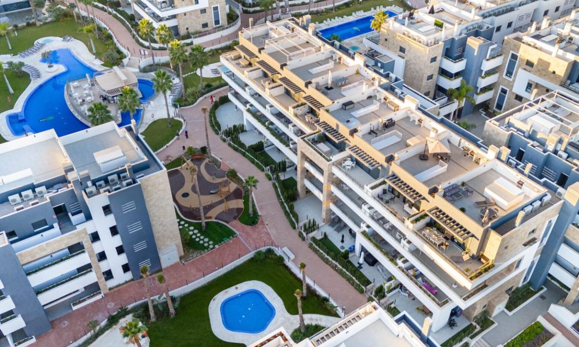 Segunda mano - Apartamento -
Orihuela Costa - Costa Blanca