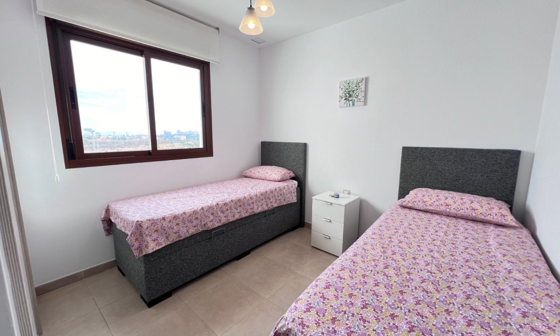 Segunda mano - Apartamento -
Lomas De Campoamor - Inland