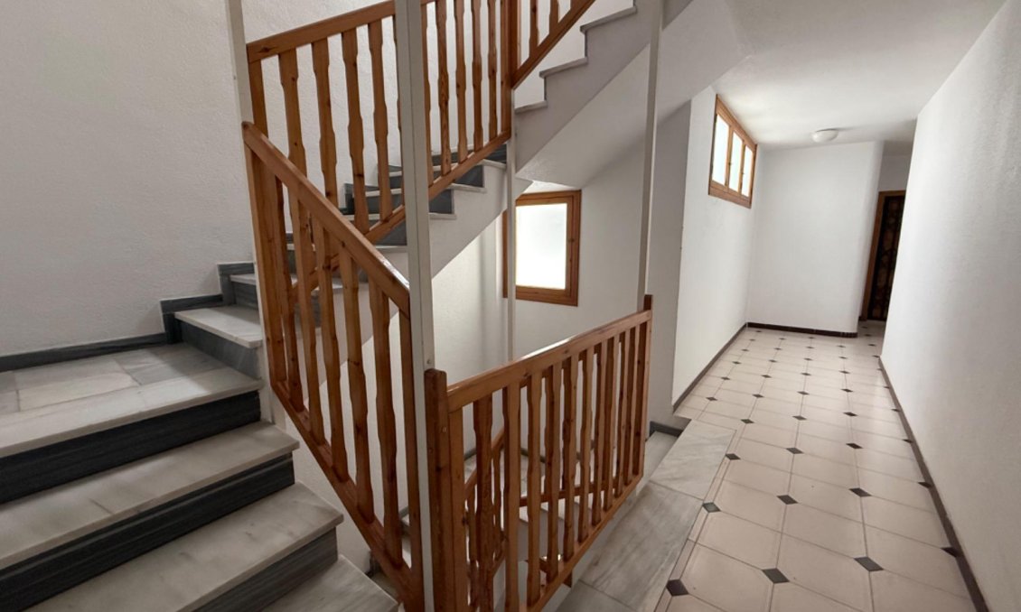 Segunda mano - Apartamento -
Torrevieja - El Acequión - Los Náufragos
