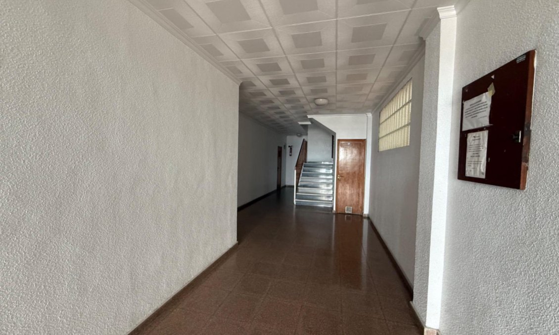 Segunda mano - Apartamento -
Torrevieja - El Acequión - Los Náufragos