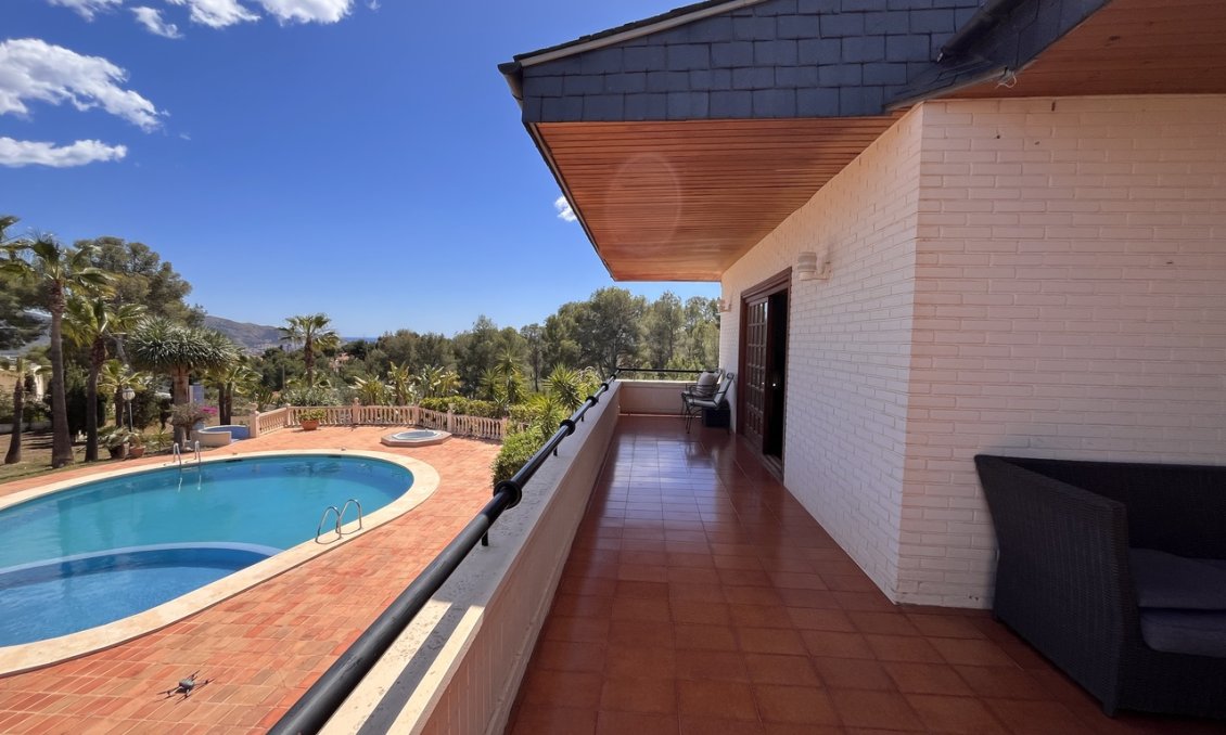 Segunda mano - Villa -
La Nucía - Costa Blanca