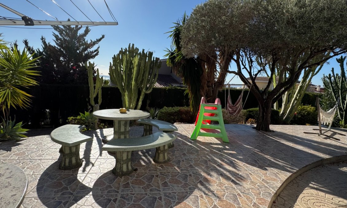 Segunda mano - Villa -
Ciudad Quesada - Costa Blanca