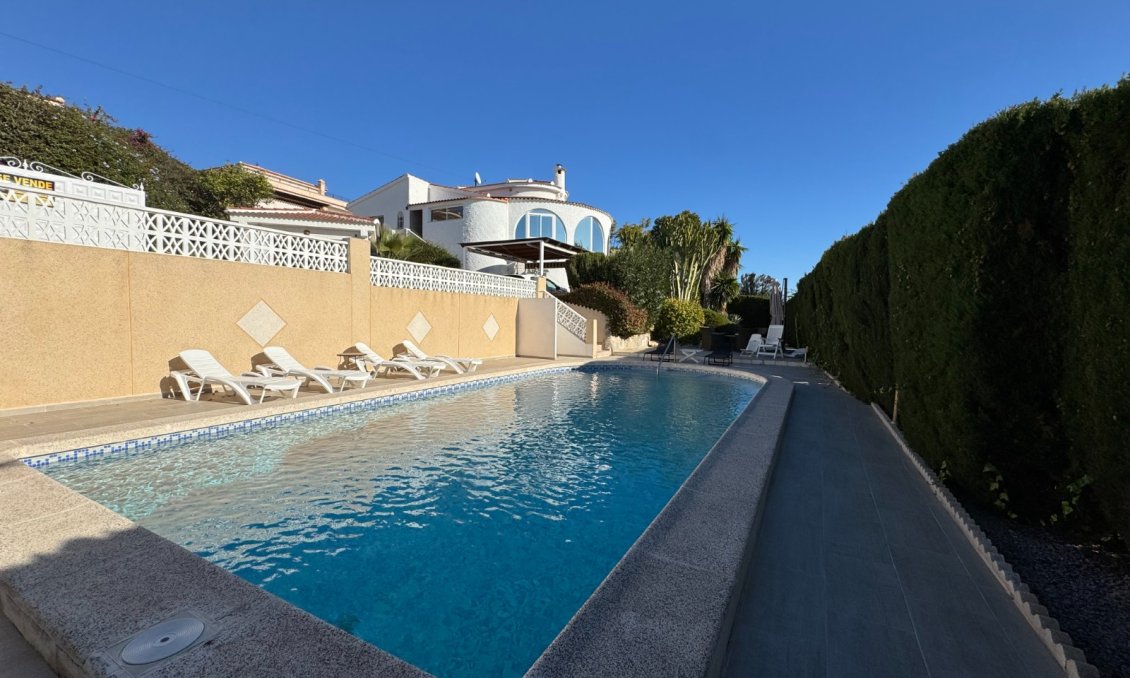 Segunda mano - Villa -
Ciudad Quesada - Costa Blanca