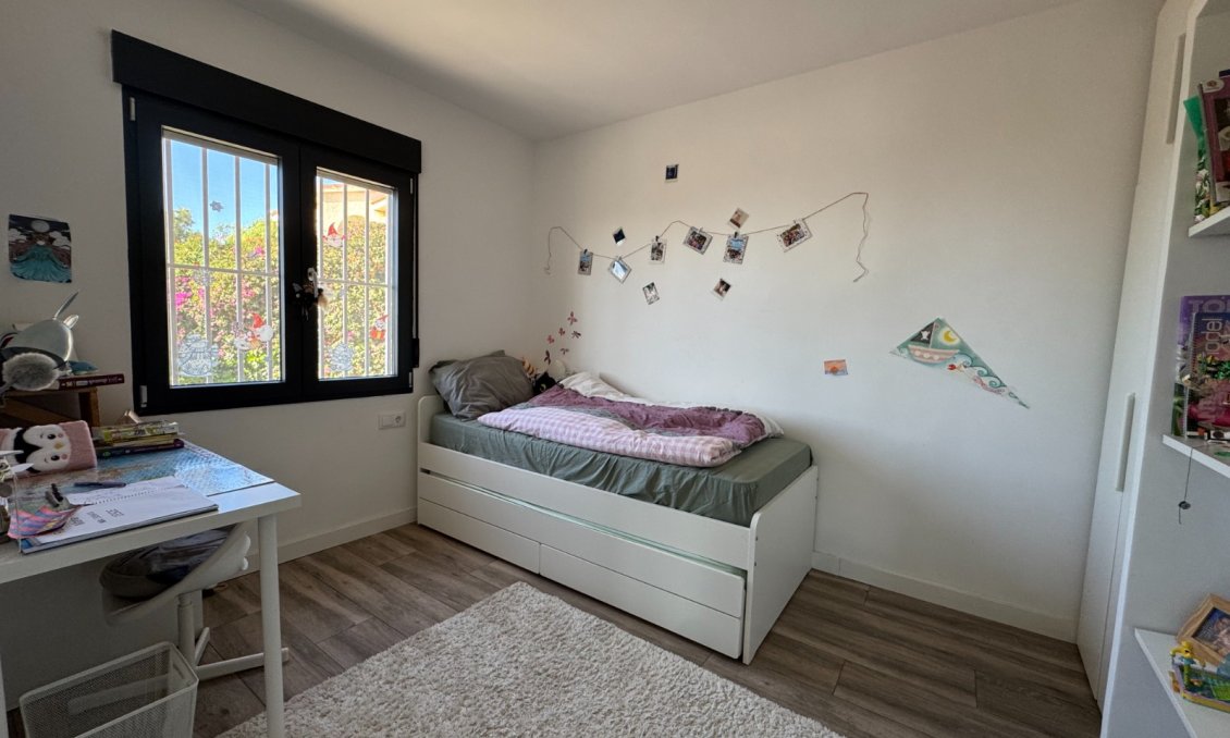 Segunda mano - Villa -
Ciudad Quesada - Costa Blanca