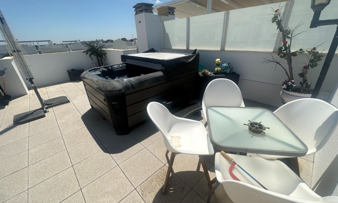 Segunda mano - Apartamento -
Orihuela - Inland