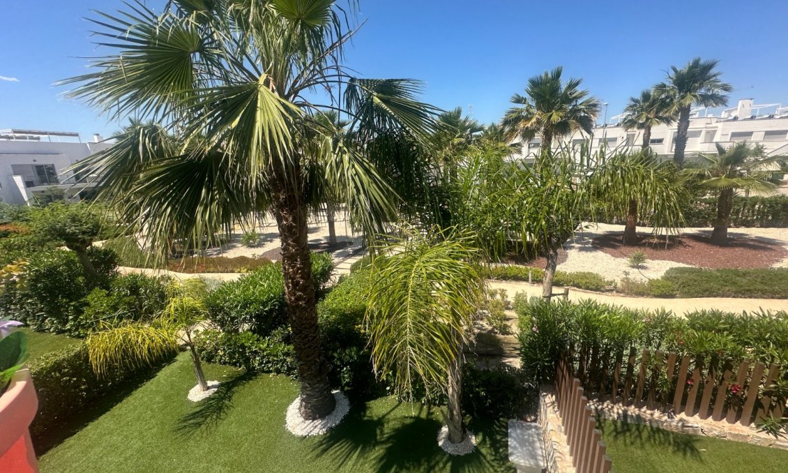 Segunda mano - Apartamento -
Orihuela - Inland