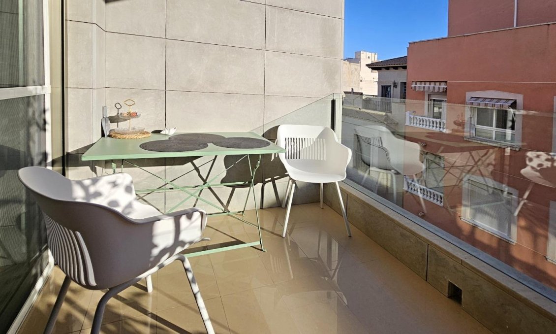 Revente - Appartement -
Torrevieja - Estacion De Autobuses